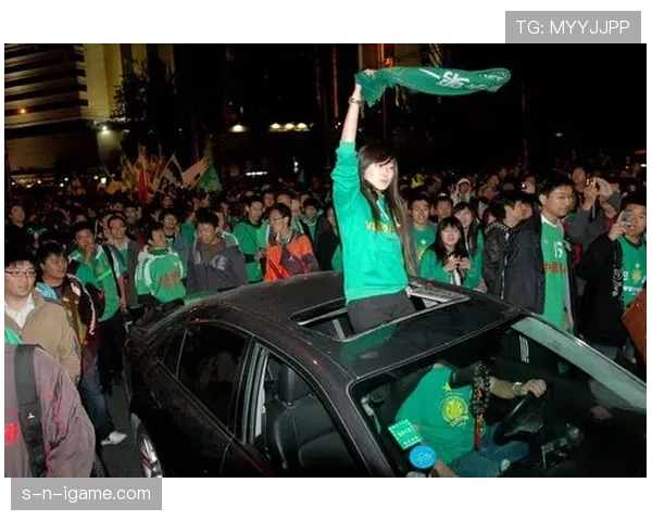 中超球迷之夜圆满落幕，热情球迷共襄足球盛宴