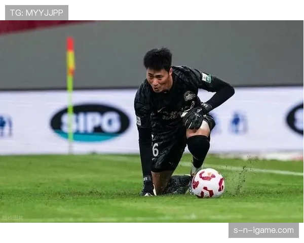 中超门将巅峰对决：谁将问鼎赛季最佳守门员？