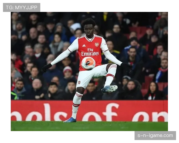 萨卡在英超争冠关键战中的决定性表现解析 萨卡在英超争冠关键战中的决定性表现解析